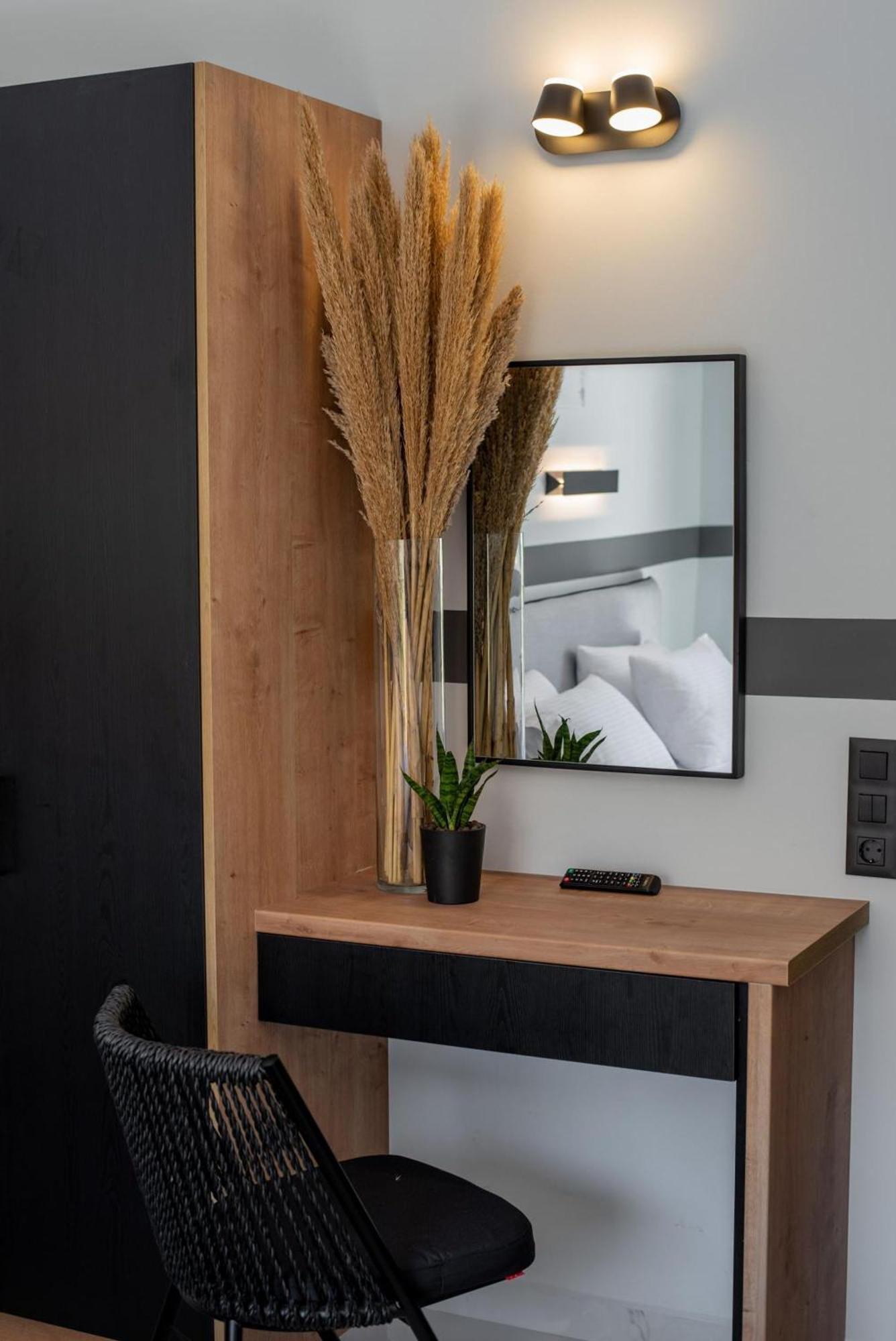 De Bosset Suites Kefalonia 阿尔戈斯托利翁 外观 照片