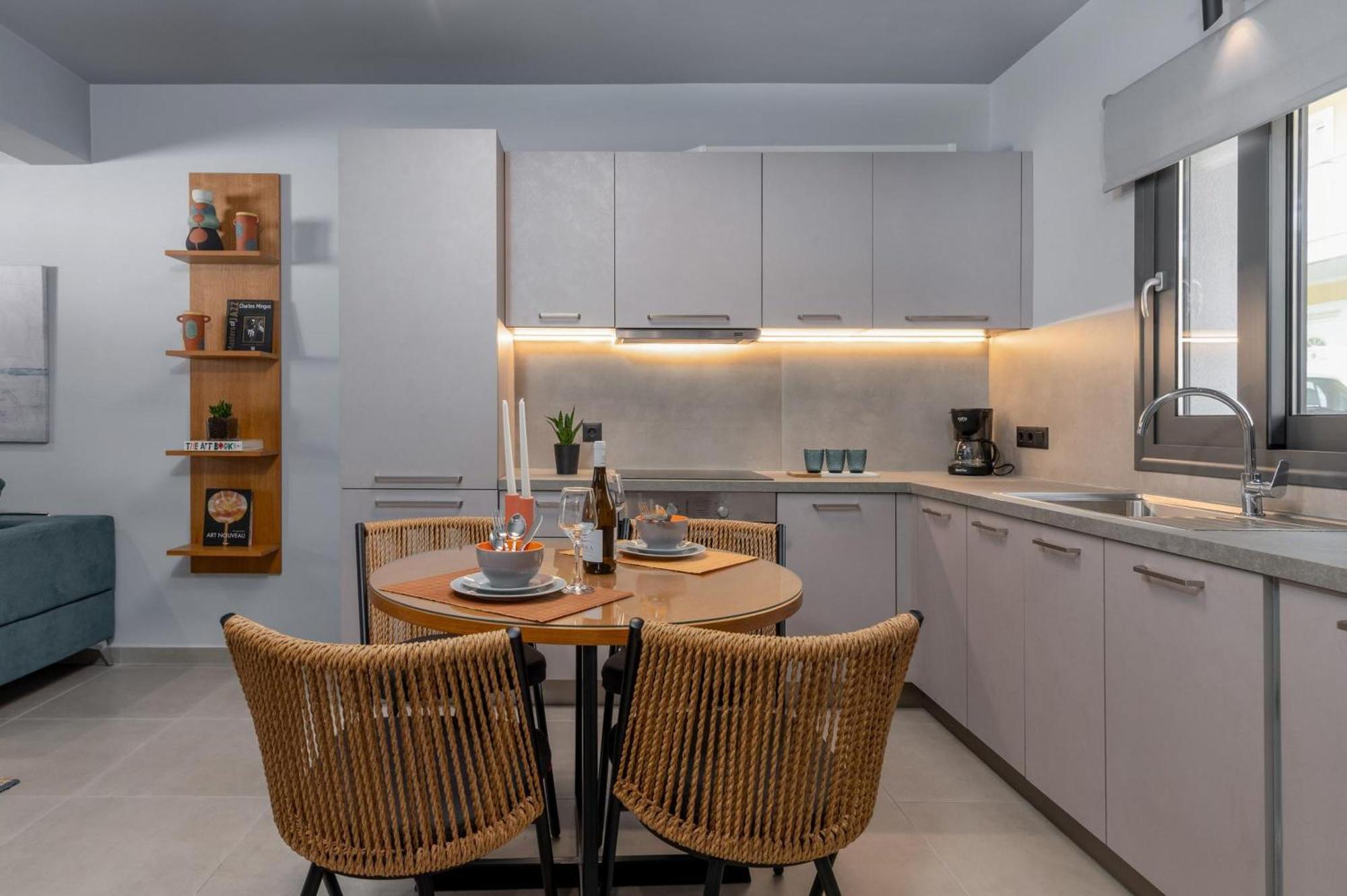 De Bosset Suites Kefalonia 阿尔戈斯托利翁 外观 照片