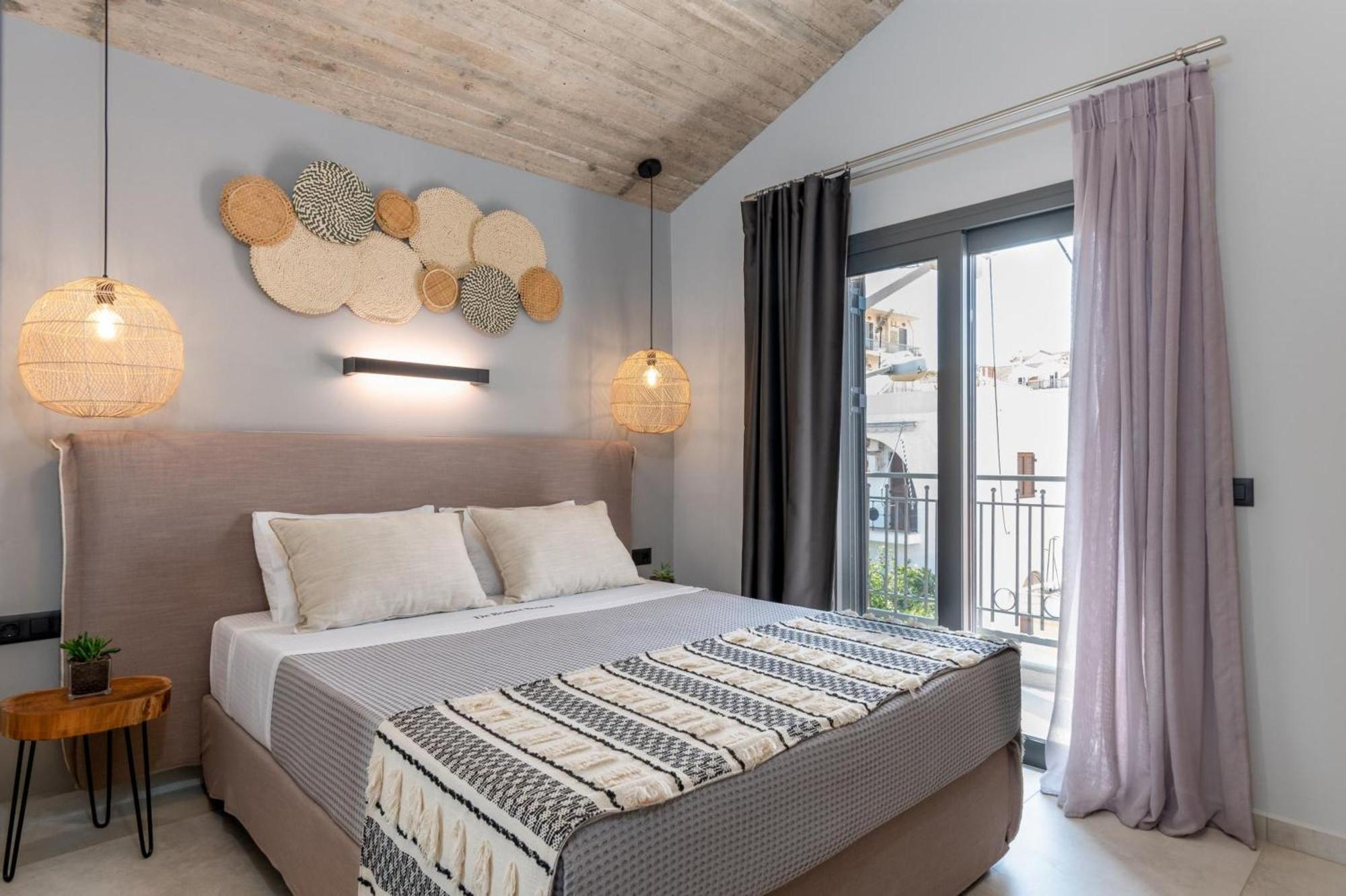 De Bosset Suites Kefalonia 阿尔戈斯托利翁 外观 照片