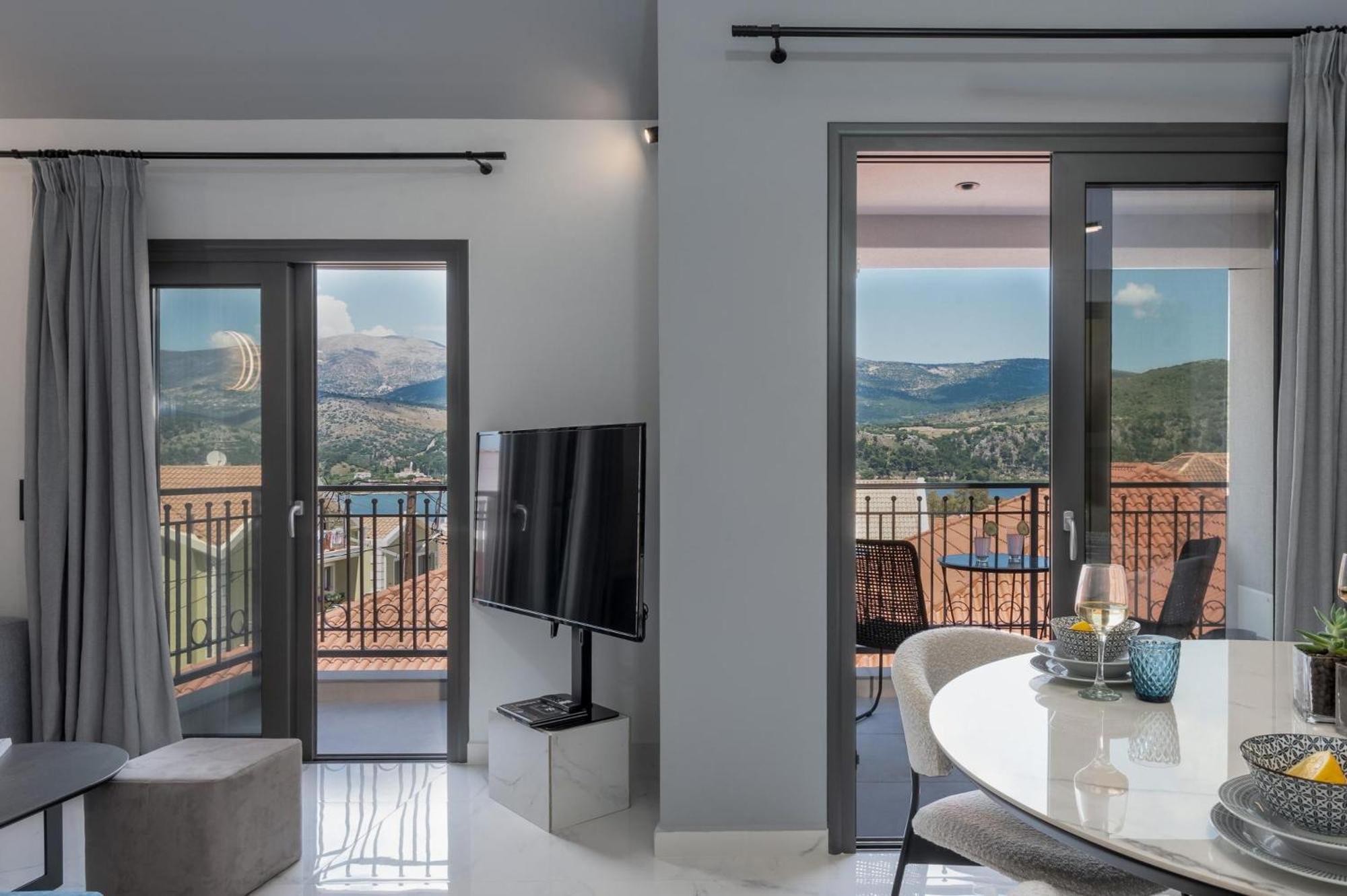 De Bosset Suites Kefalonia 阿尔戈斯托利翁 外观 照片