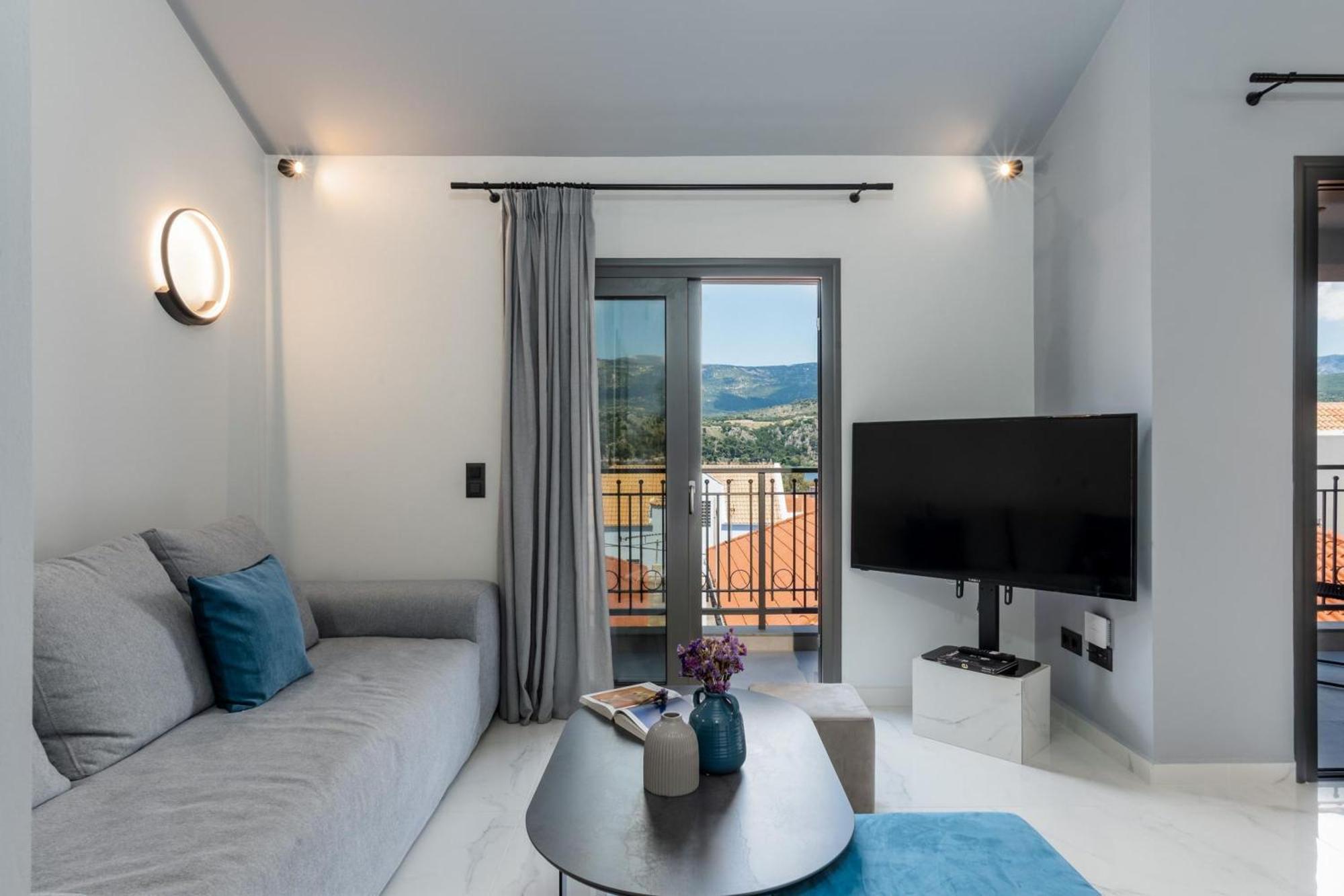 De Bosset Suites Kefalonia 阿尔戈斯托利翁 外观 照片