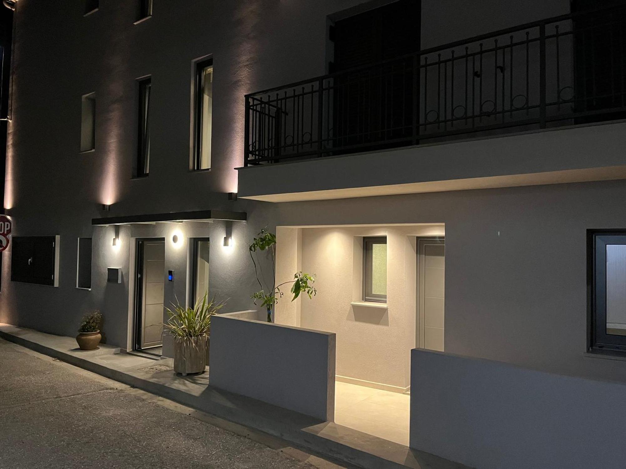 De Bosset Suites Kefalonia 阿尔戈斯托利翁 外观 照片